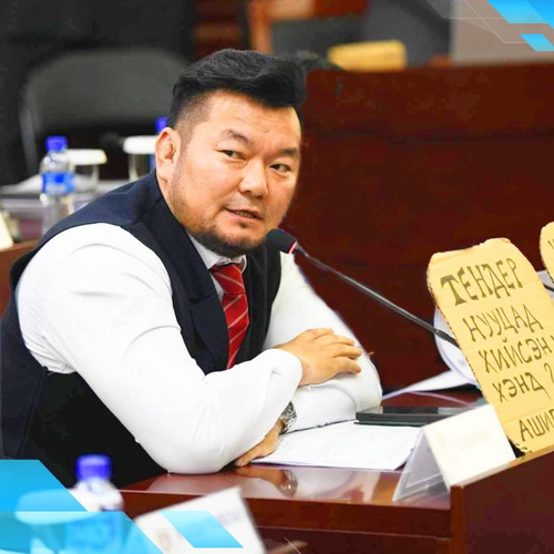 АНХААР.... Дараах бичлэгт ёс бус хүчирхийллийн шинжтэй үг  хэллэг агуулсан тул ахмад настан болон жирэмсэн эмэгтэйчүүд, хэт эмзэг хүмүүс үзэхийг хориглоно....